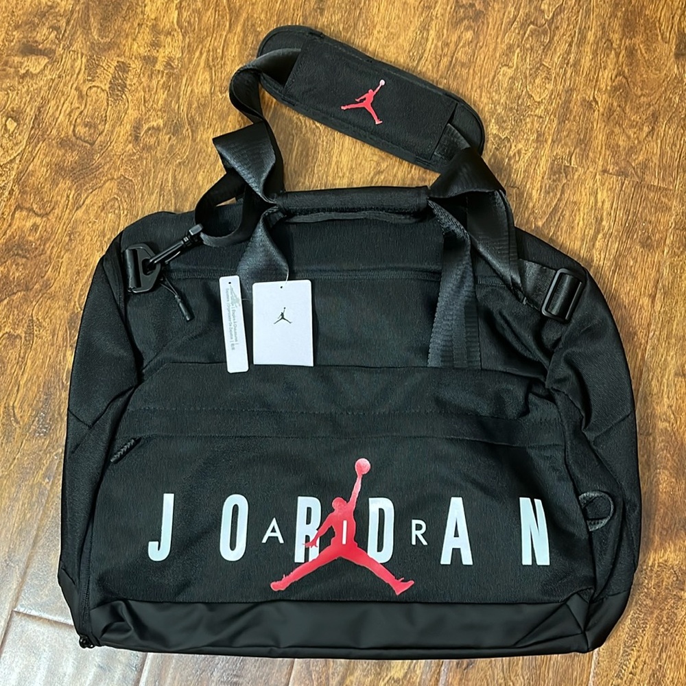AIR JORDAN Fitness BAG - size S
